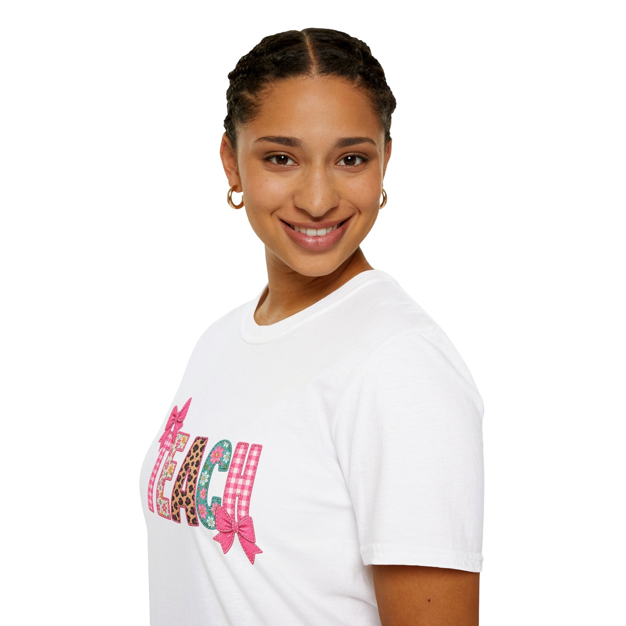 Floral Leopard TEACH T-Shirt — Cute Back-to-School Gift for Teachers Pink Bow Tee