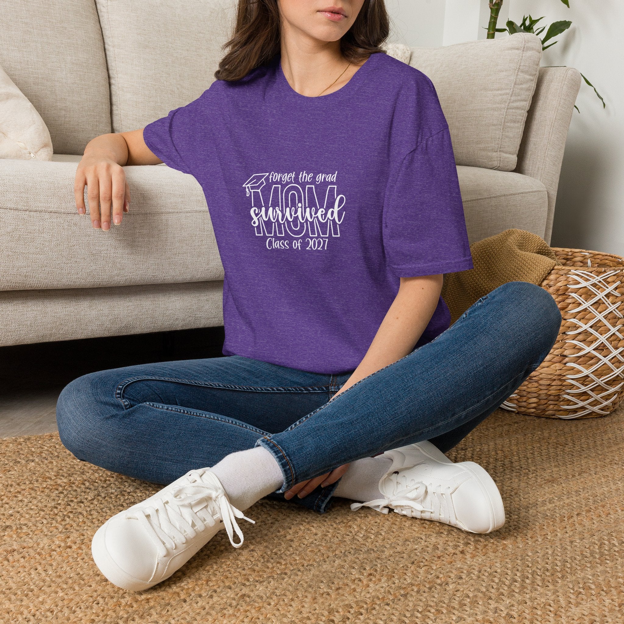 Class of 2027 Sarcastic Mom T-Shirt — Funny Graduation Gift for Mom Graphic Tee