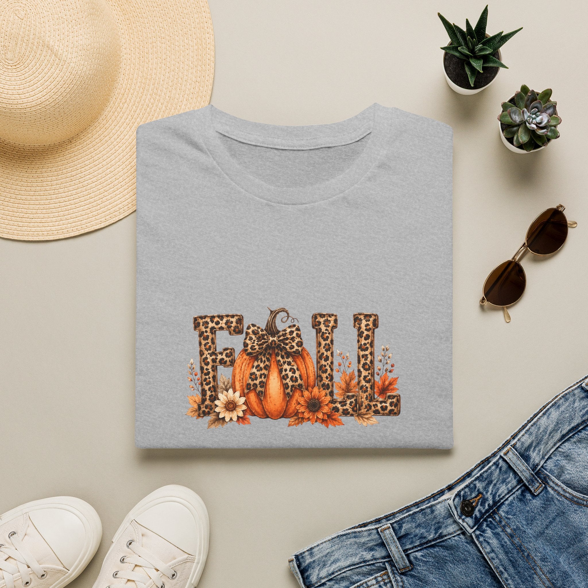 Fall Leopard Pumpkin T-Shirt — Cute Autumn Gift for Women Floral Graphic Tee