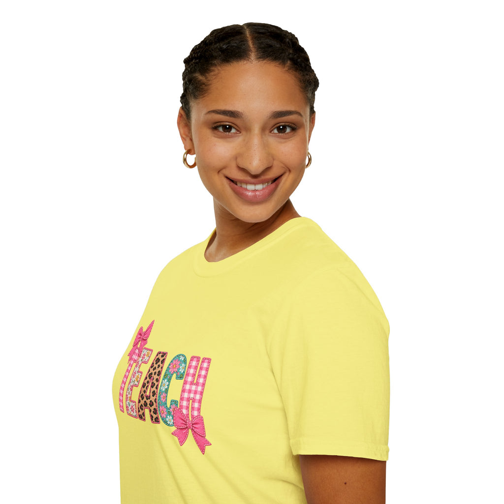 Floral Leopard TEACH T-Shirt — Cute Back-to-School Gift for Teachers Pink Bow Tee