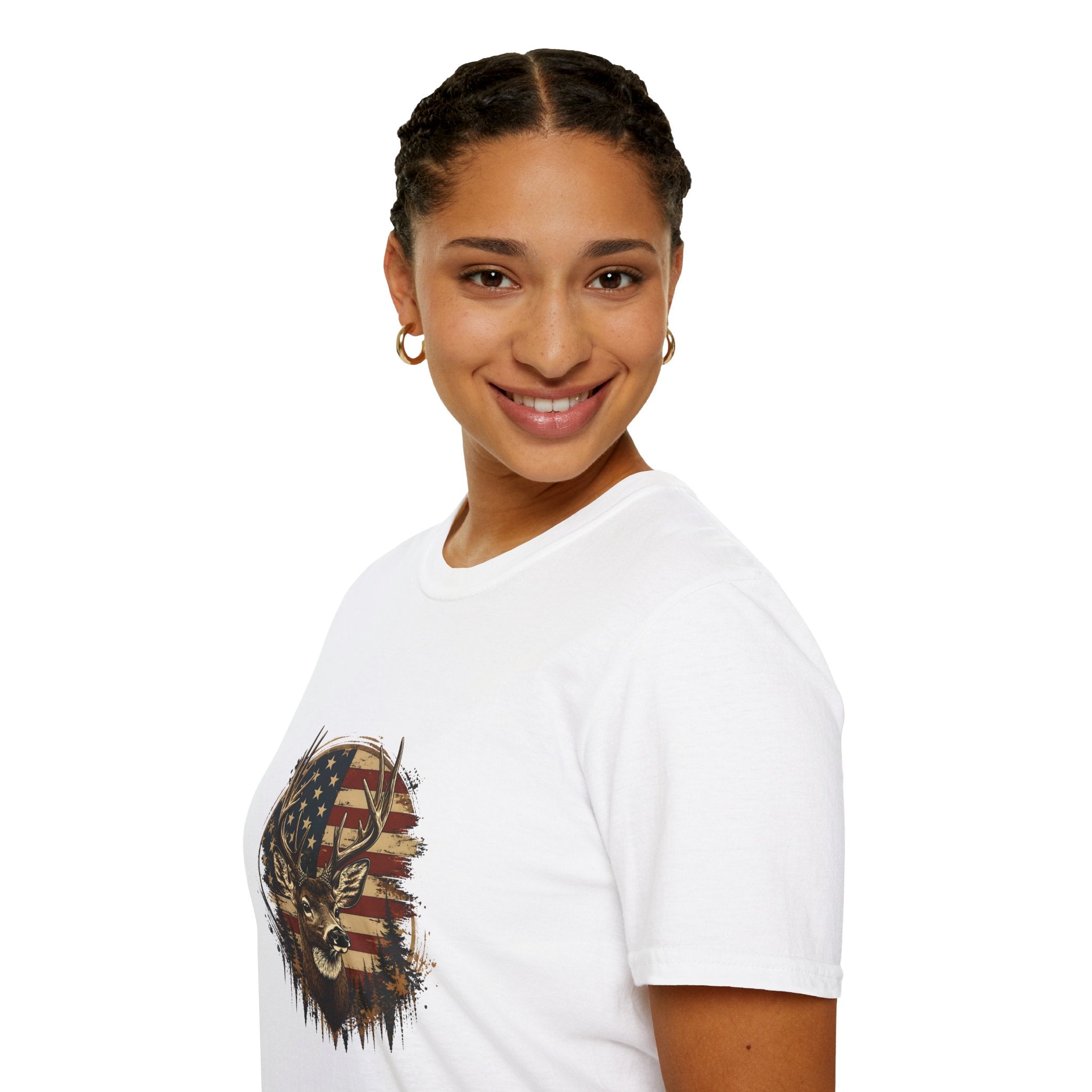 American Flag Deer T-Shirt — Patriotic Buck Gift for Hunters Men's Graphic Tee
