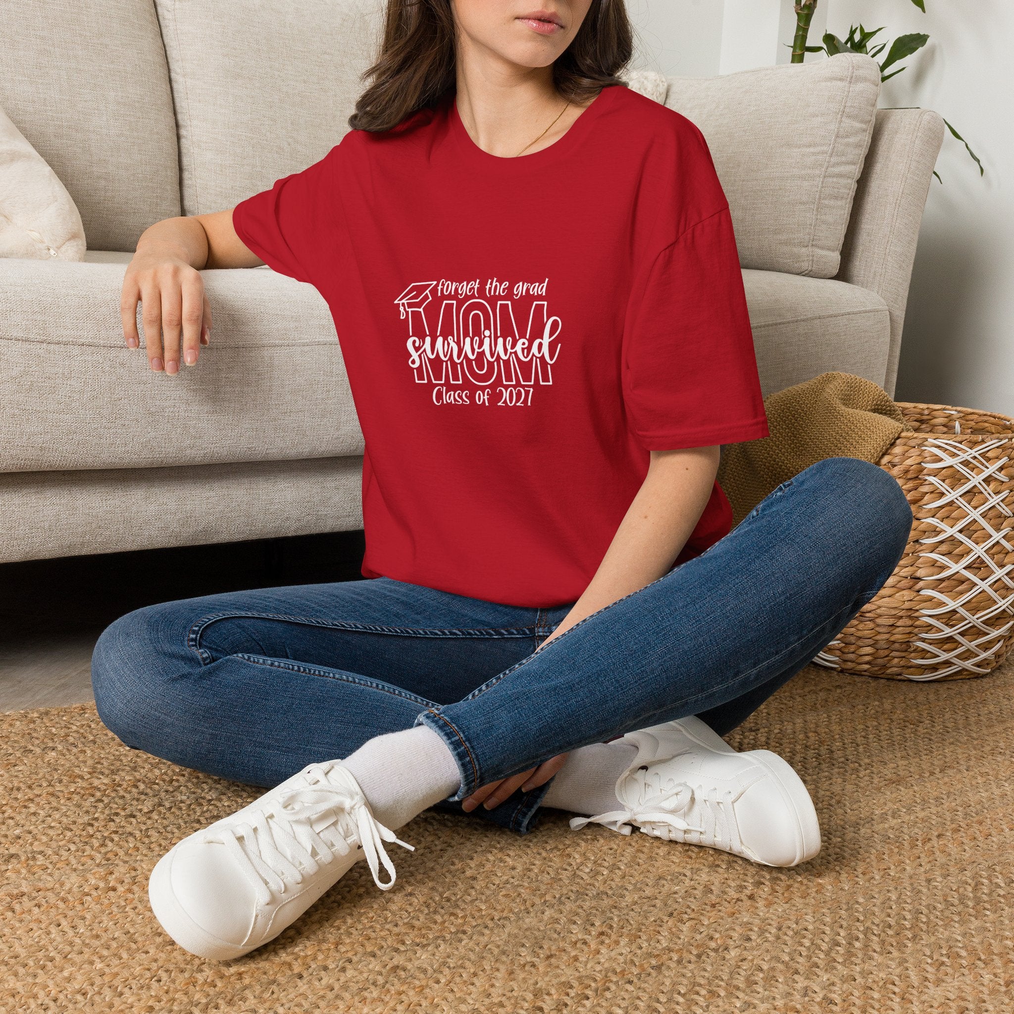 Class of 2027 Sarcastic Mom T-Shirt — Funny Graduation Gift for Mom Graphic Tee