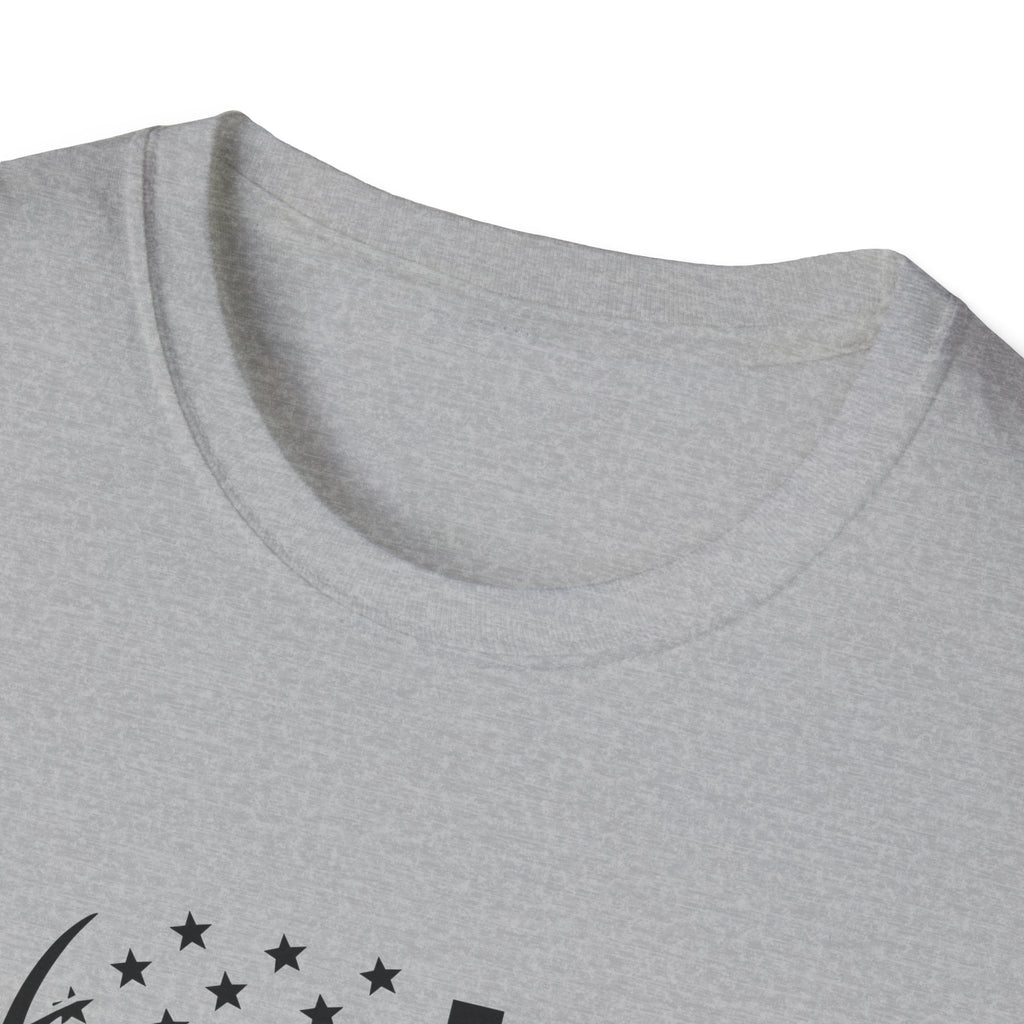 Rustic American Flag Buck T-Shirt — Patriotic Hunting Gift for Men Wildlife Tee