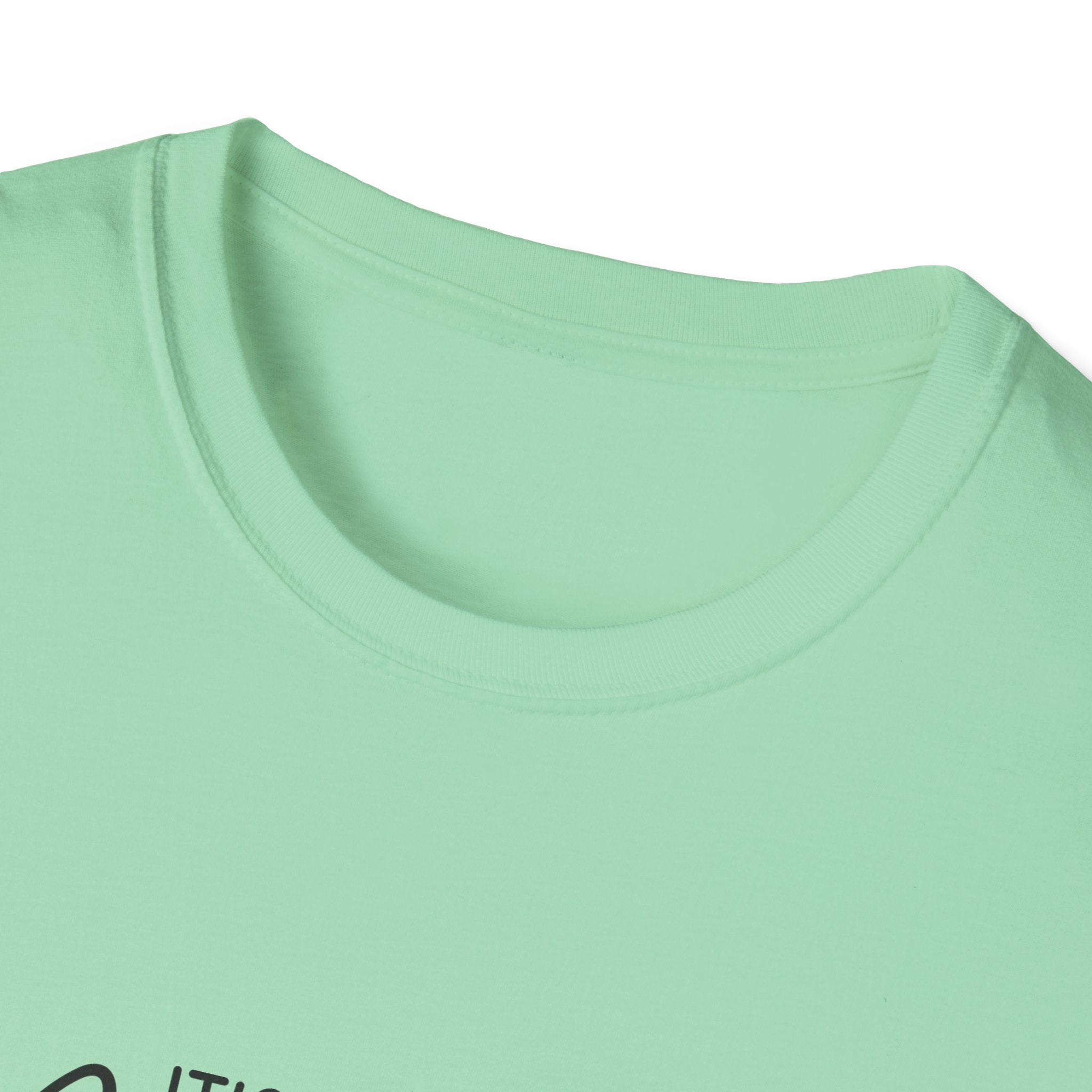 It's a Beautiful Day to Leave Me Alone T-Shirt — Funny Introvert Gift for Women