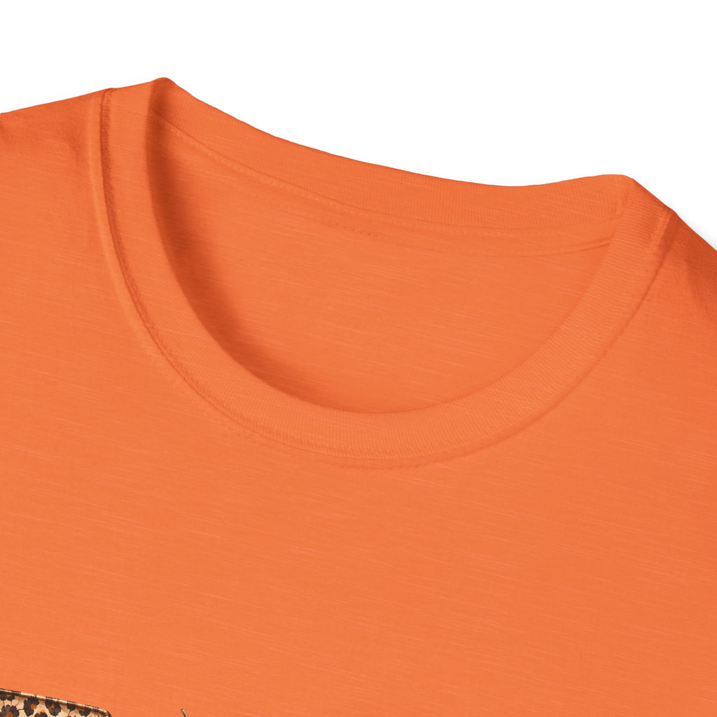 Fall Leopard Pumpkin T-Shirt — Cute Autumn Gift for Women Floral Graphic Tee