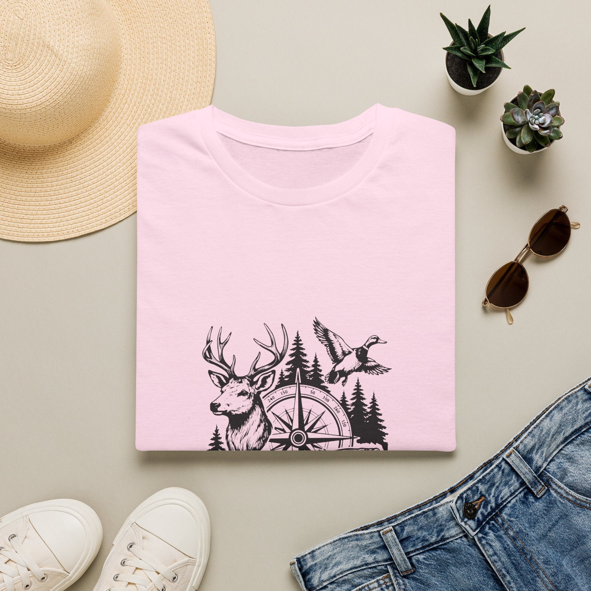 Outdoor Wildlife Compass T-Shirt — Deer Duck & Fish Nature Gift for Hunters