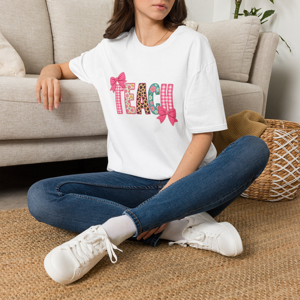 Floral Leopard TEACH T-Shirt — Cute Back-to-School Gift for Teachers Pink Bow Tee