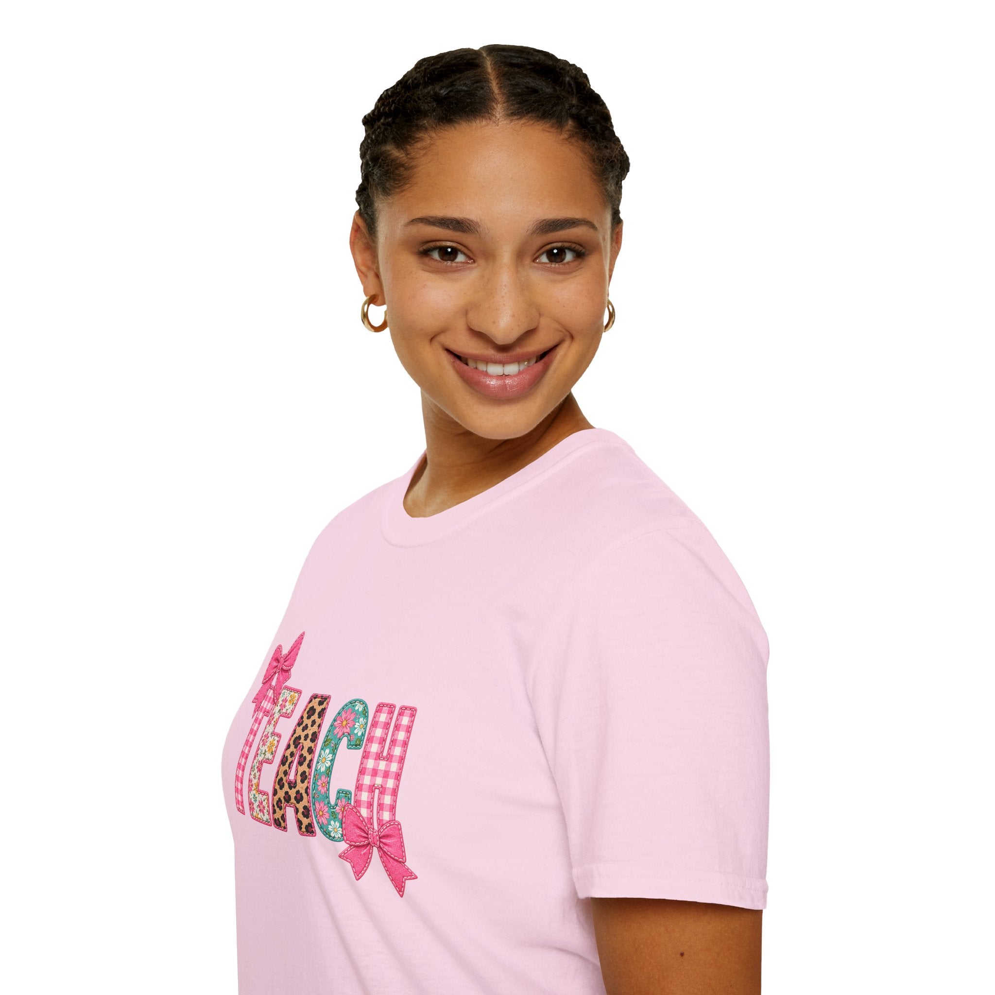 Floral Leopard TEACH T-Shirt — Cute Back-to-School Gift for Teachers Pink Bow Tee
