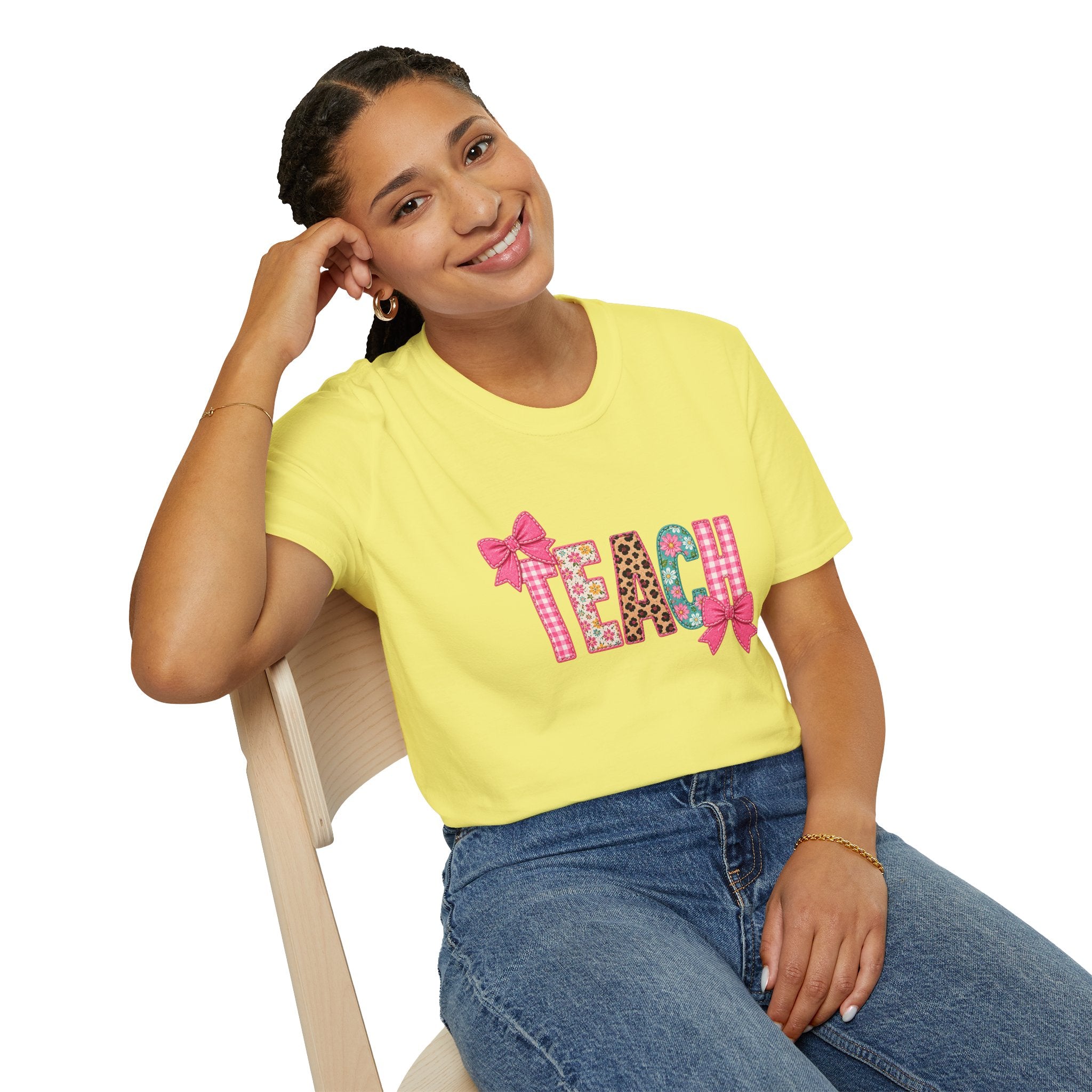 Floral Leopard TEACH T-Shirt — Cute Back-to-School Gift for Teachers Pink Bow Tee