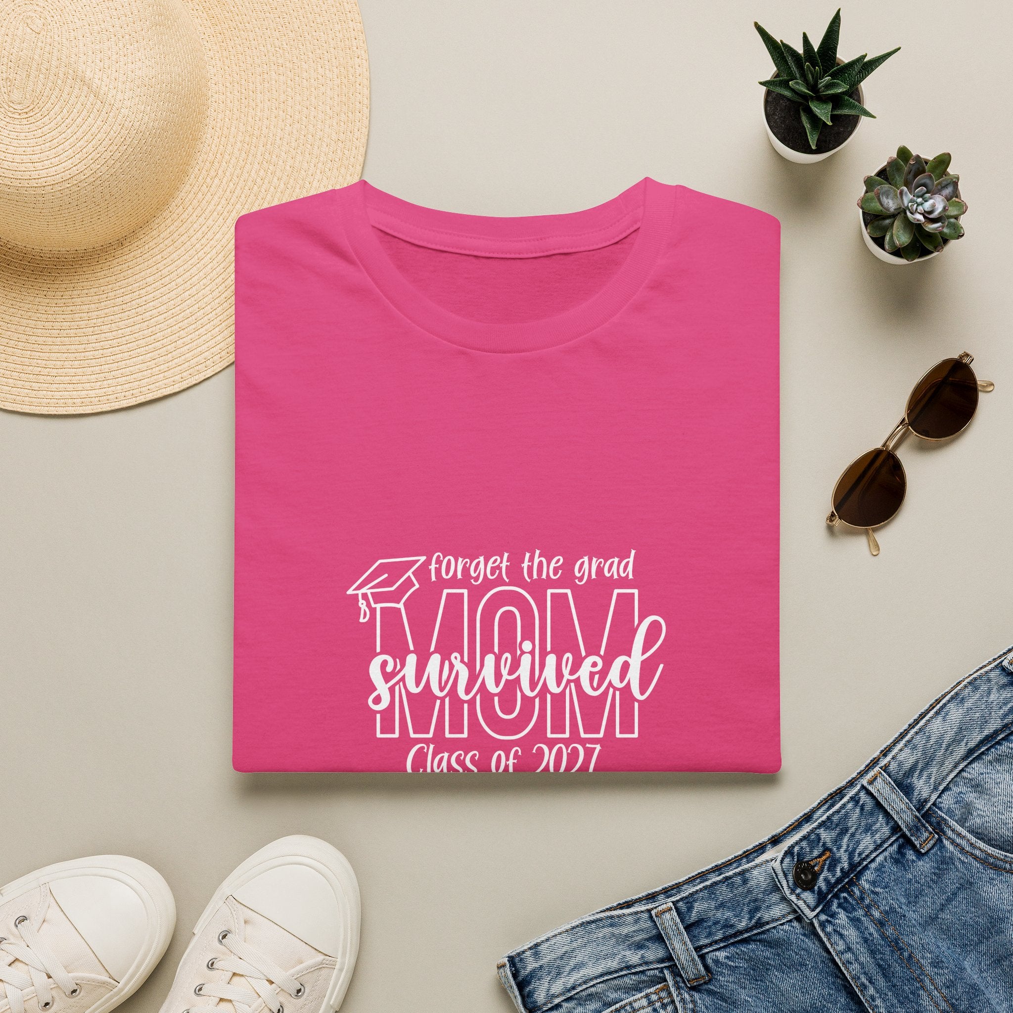 Class of 2027 Sarcastic Mom T-Shirt — Funny Graduation Gift for Mom Graphic Tee
