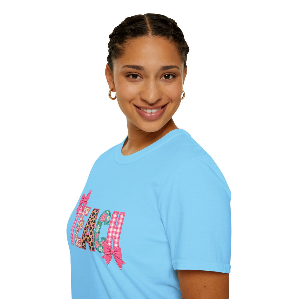 Floral Leopard TEACH T-Shirt — Cute Back-to-School Gift for Teachers Pink Bow Tee