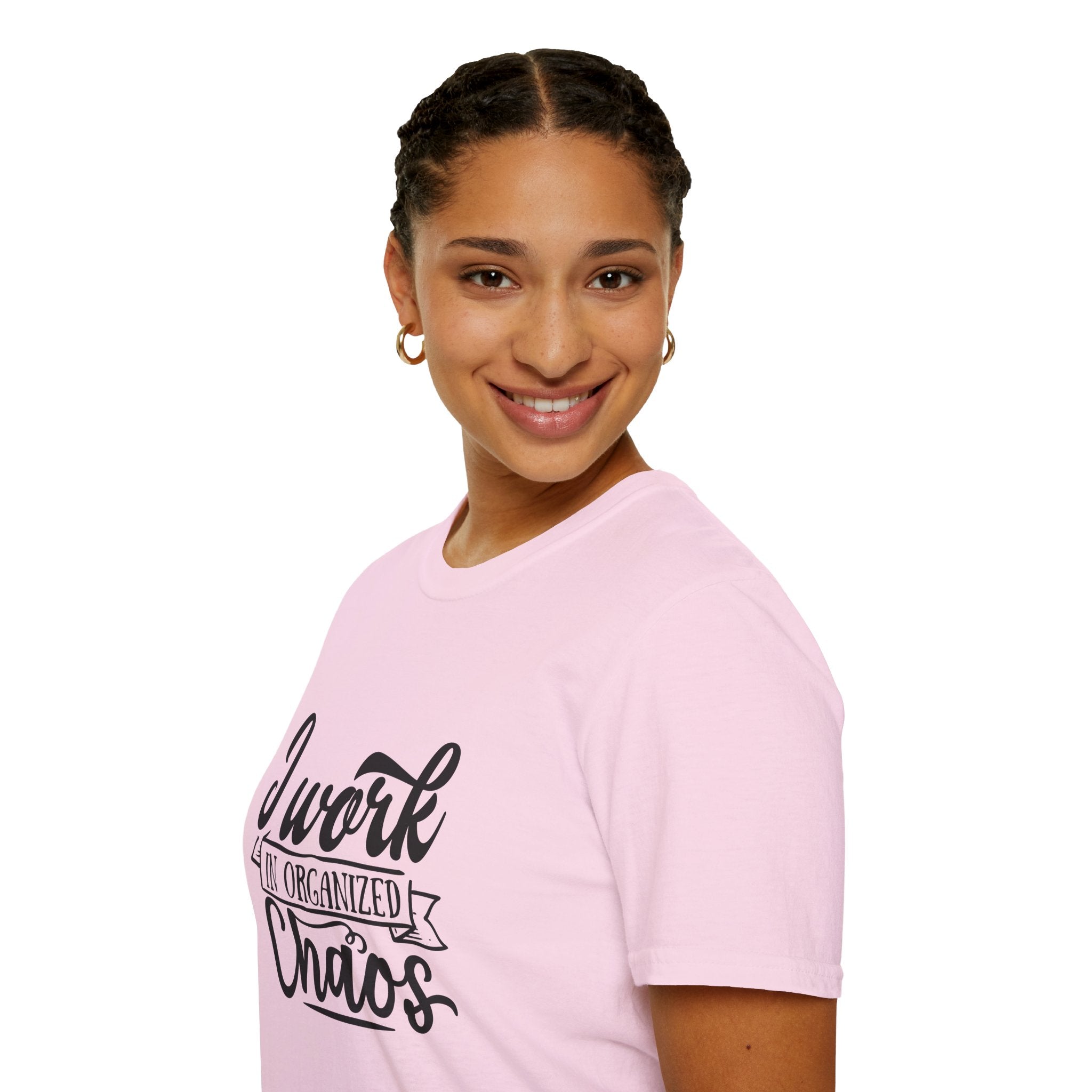 I Work in Organized Chaos T-Shirt — Funny Teacher & Mom Gift Sarcastic Graphic Tee