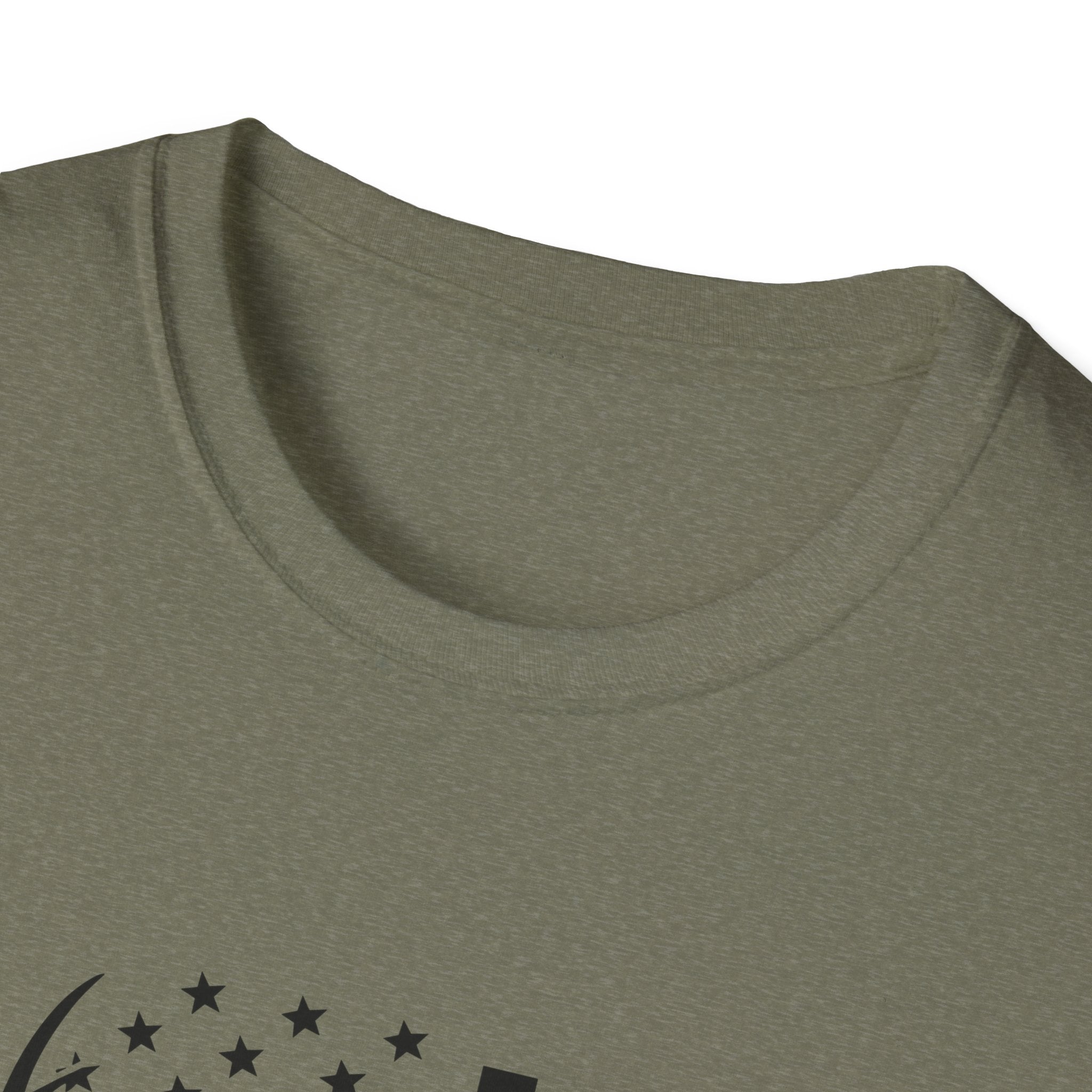 Rustic American Flag Buck T-Shirt — Patriotic Hunting Gift for Men Wildlife Tee