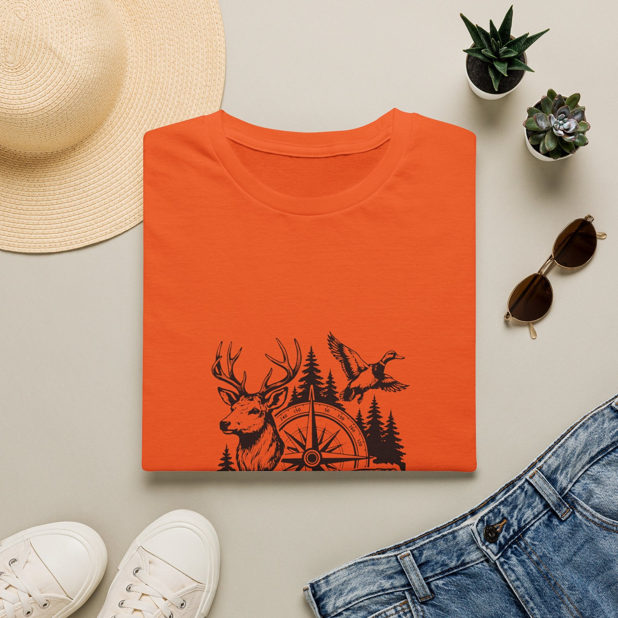 Outdoor Wildlife Compass T-Shirt — Deer Duck & Fish Nature Gift for Hunters