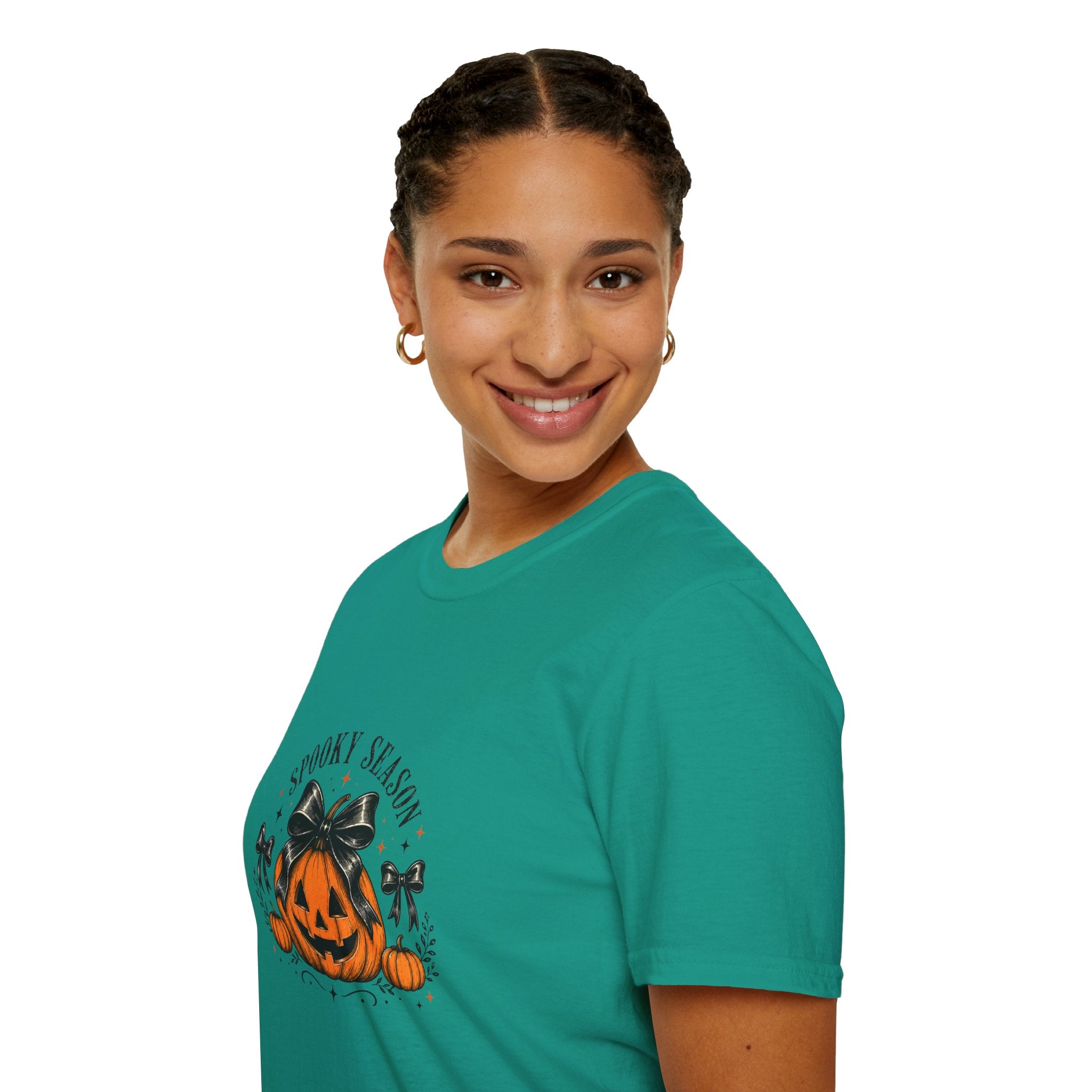 Spooky Season Jack-O'-Lantern Bow T-Shirt — Cute Halloween Gift for Women Graphic Tee