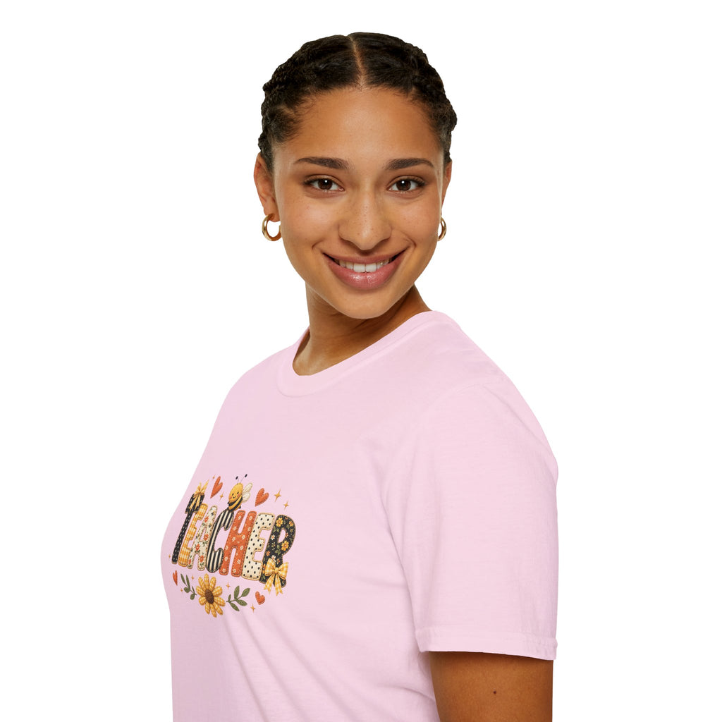 Teacher Floral Bee T-Shirt — Cute Back-to-School Gift for Teachers Graphic Tee
