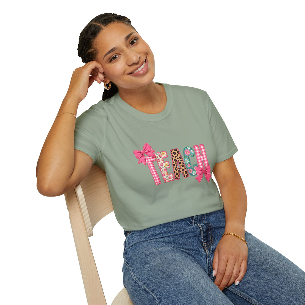 Floral Leopard TEACH T-Shirt — Cute Back-to-School Gift for Teachers Pink Bow Tee