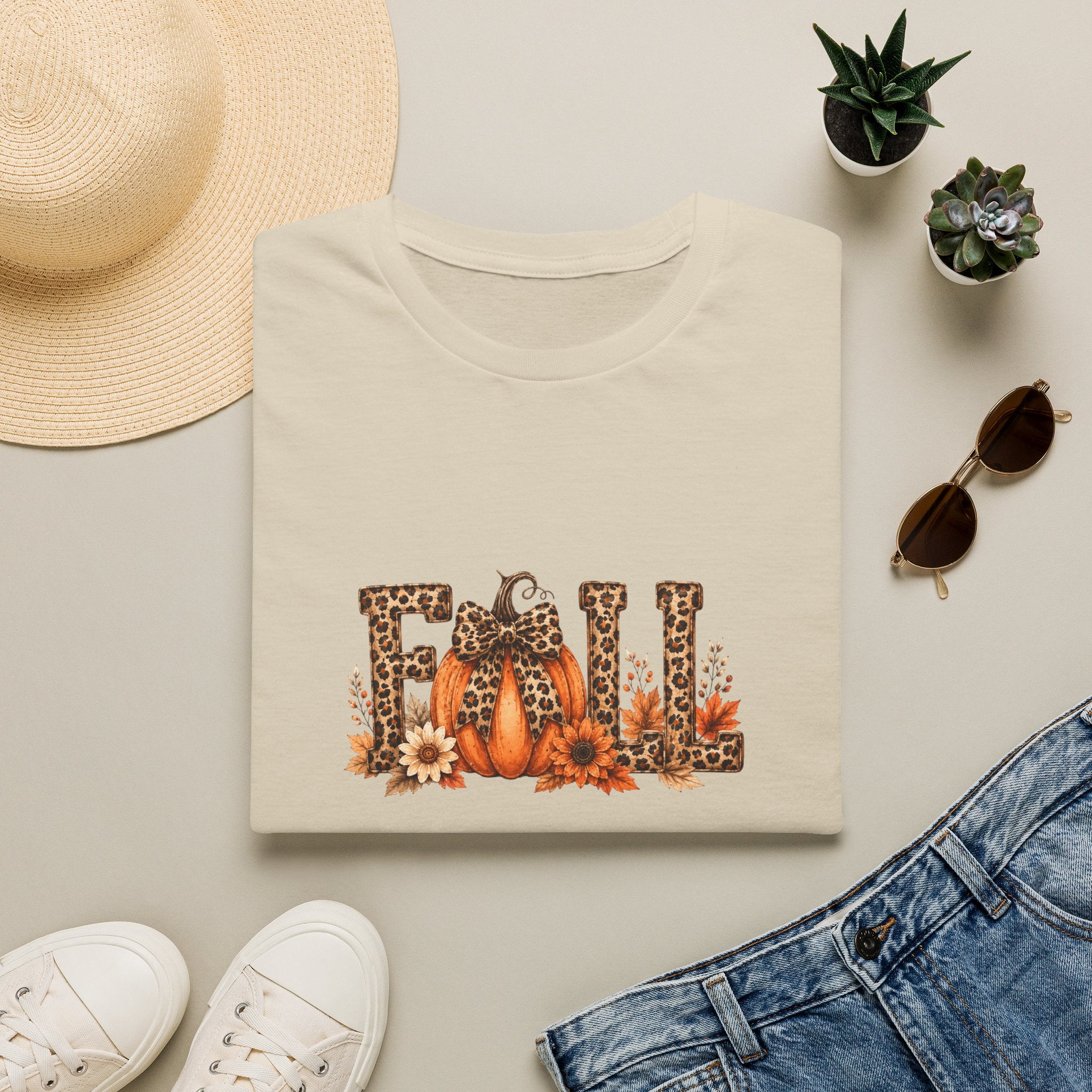 Fall Leopard Pumpkin T-Shirt — Cute Autumn Gift for Women Floral Graphic Tee