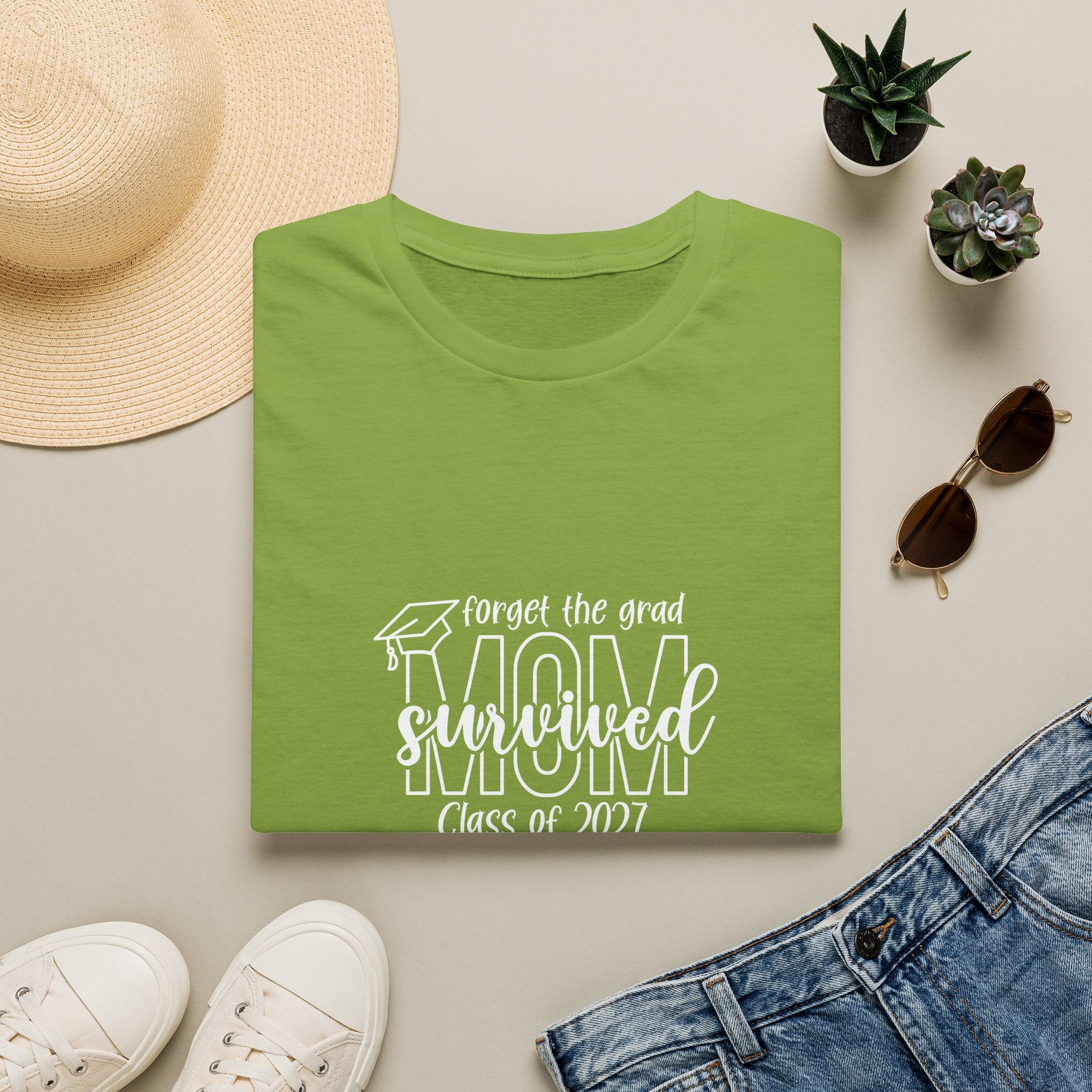 Class of 2027 Sarcastic Mom T-Shirt — Funny Graduation Gift for Mom Graphic Tee