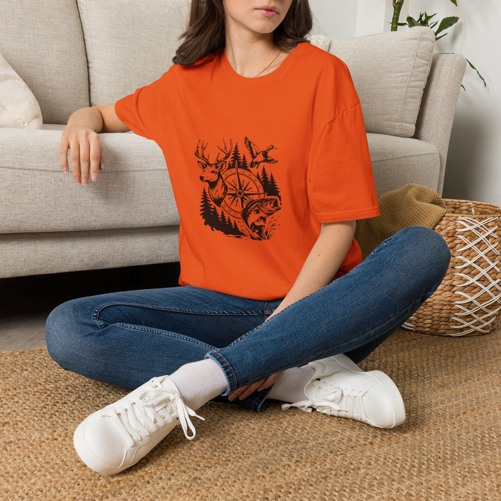 Outdoor Wildlife Compass T-Shirt — Deer Duck & Fish Nature Gift for Hunters