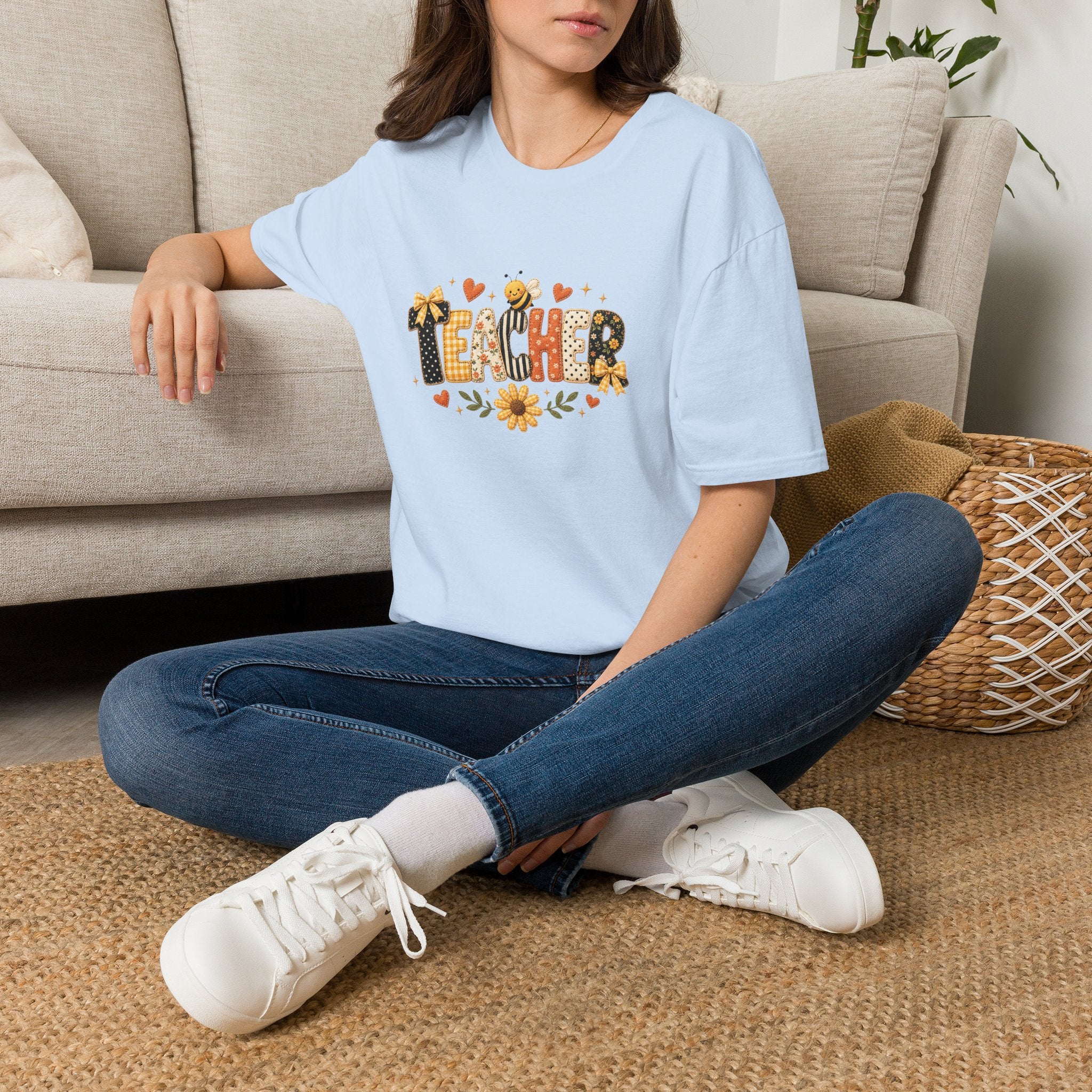Teacher Floral Bee T-Shirt — Cute Back-to-School Gift for Teachers Graphic Tee