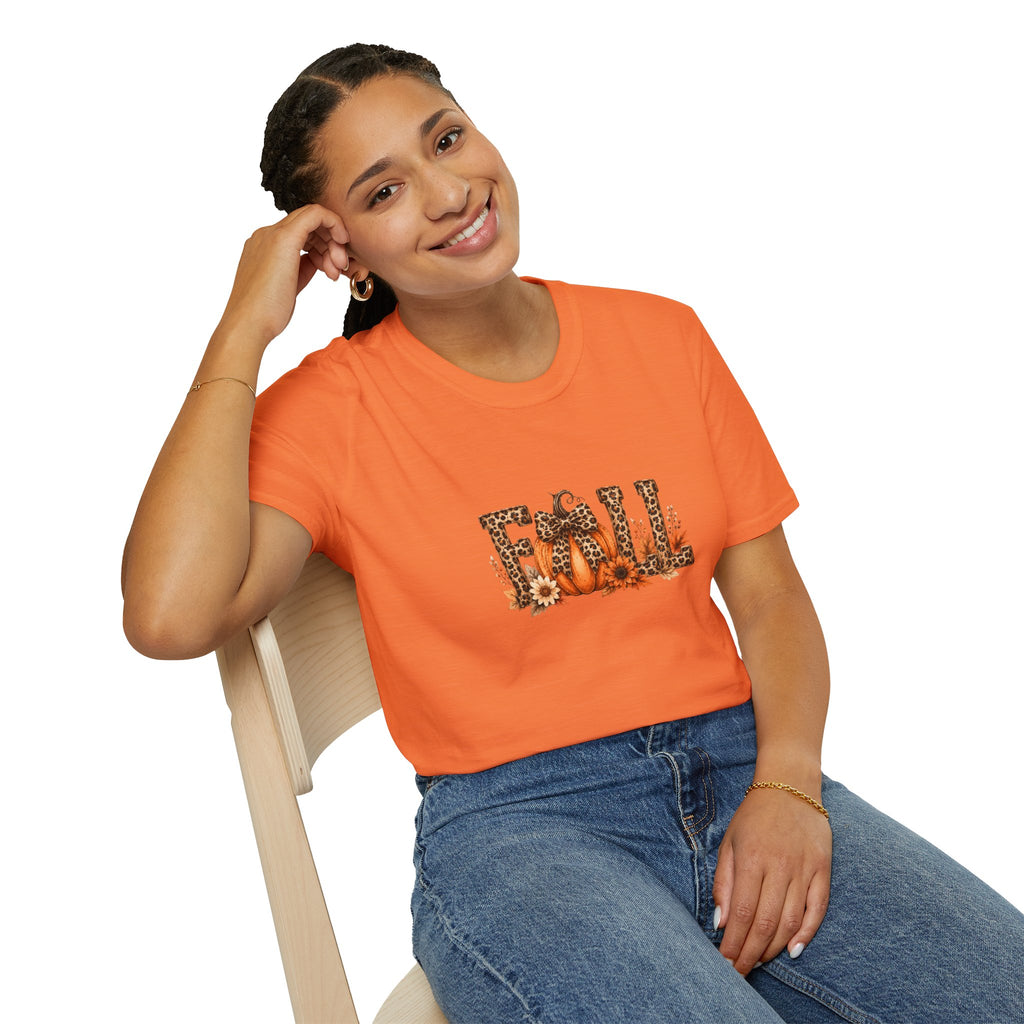 Fall Leopard Pumpkin T-Shirt — Cute Autumn Gift for Women Floral Graphic Tee