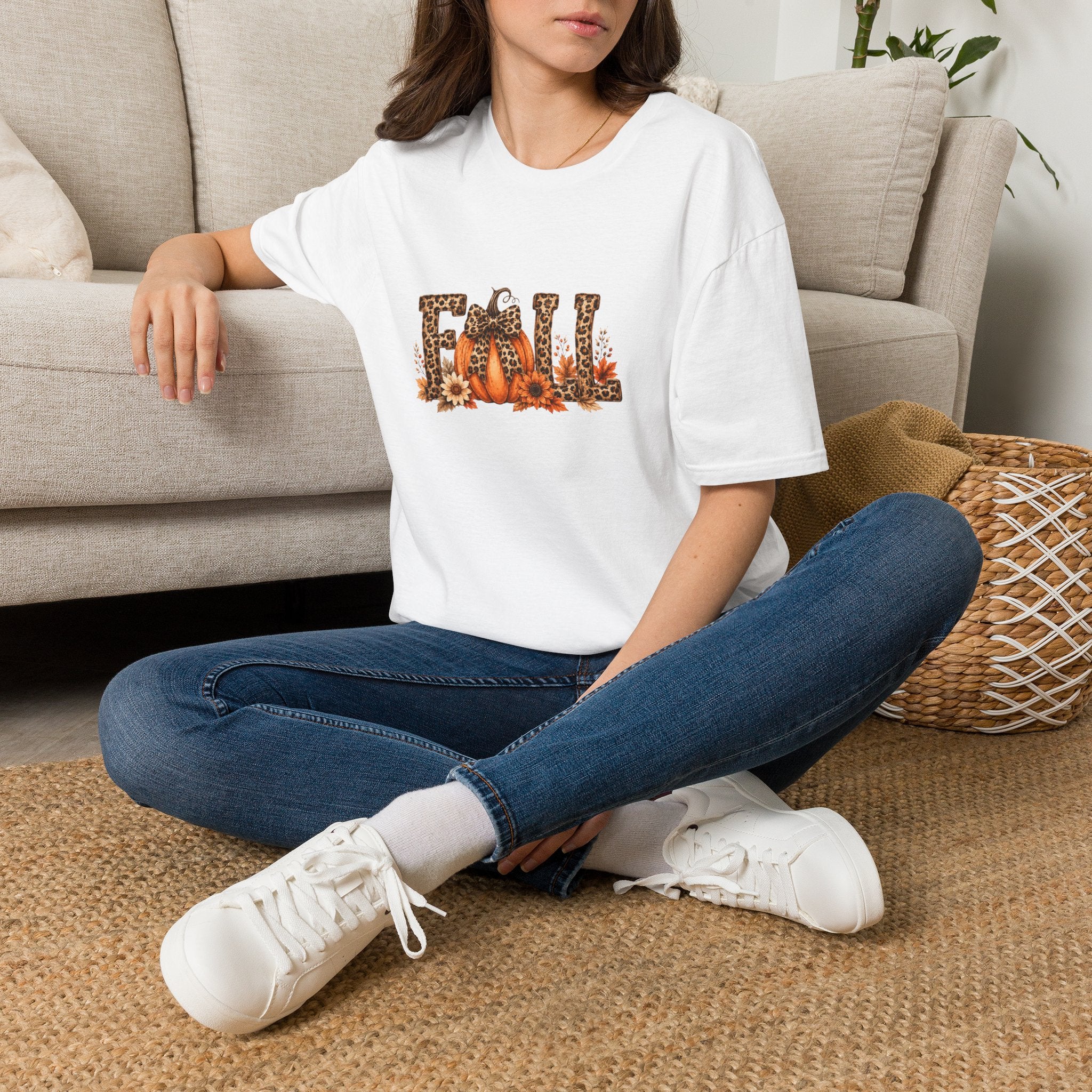 Fall Leopard Pumpkin T-Shirt — Cute Autumn Gift for Women Floral Graphic Tee