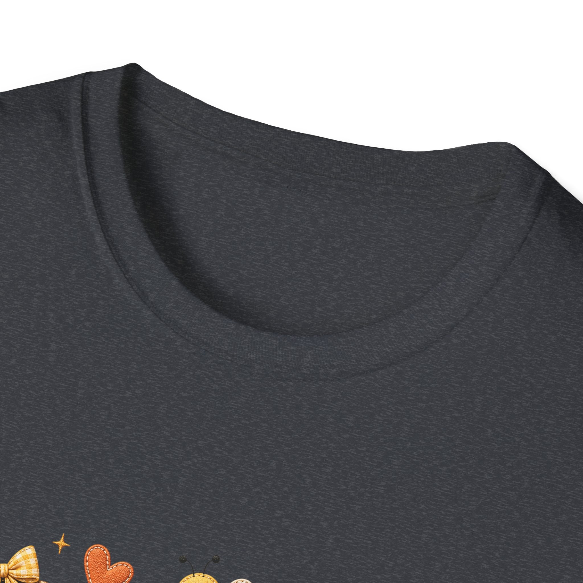 Teacher Floral Bee T-Shirt — Cute Back-to-School Gift for Teachers Graphic Tee