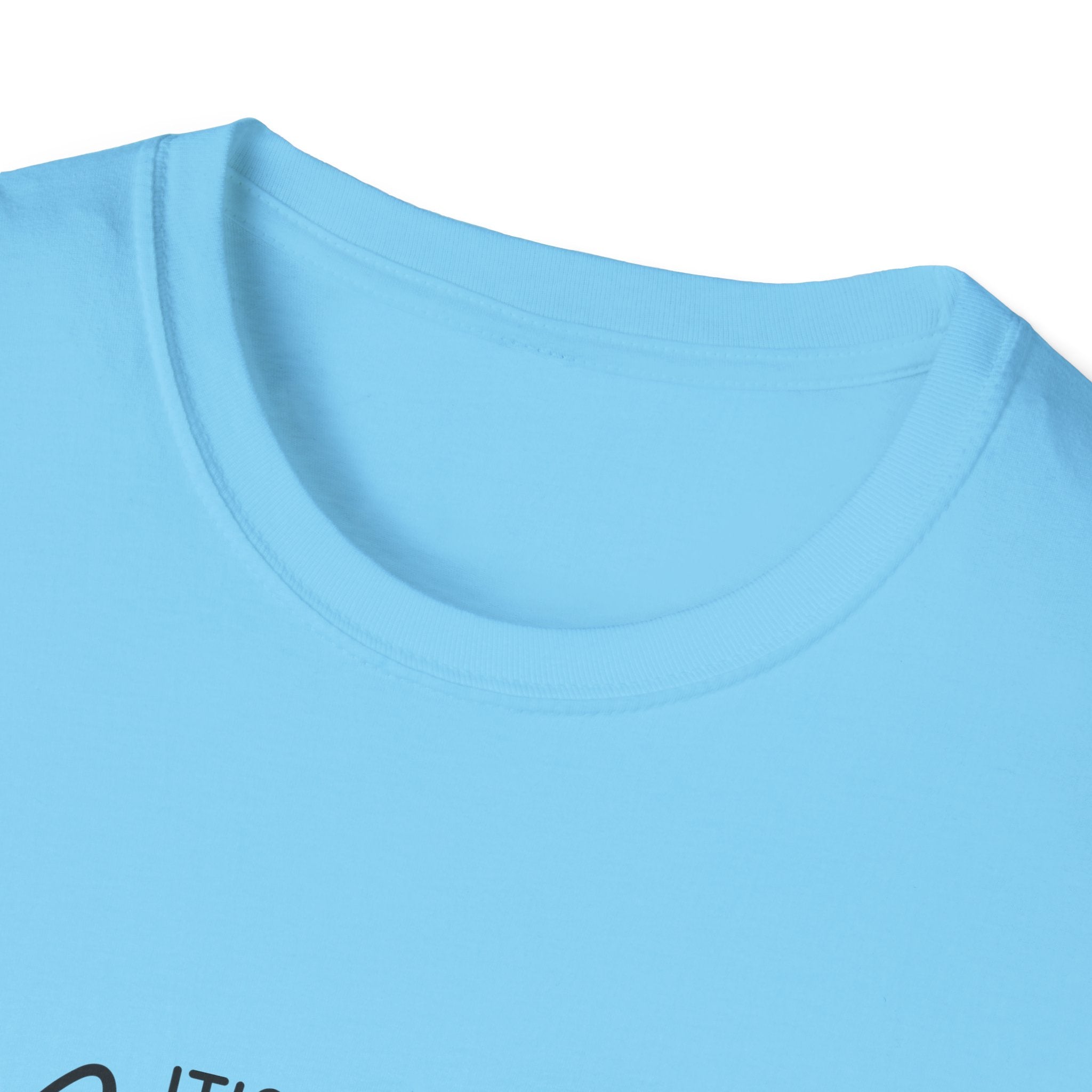 It's a Beautiful Day to Leave Me Alone T-Shirt — Funny Introvert Gift for Women