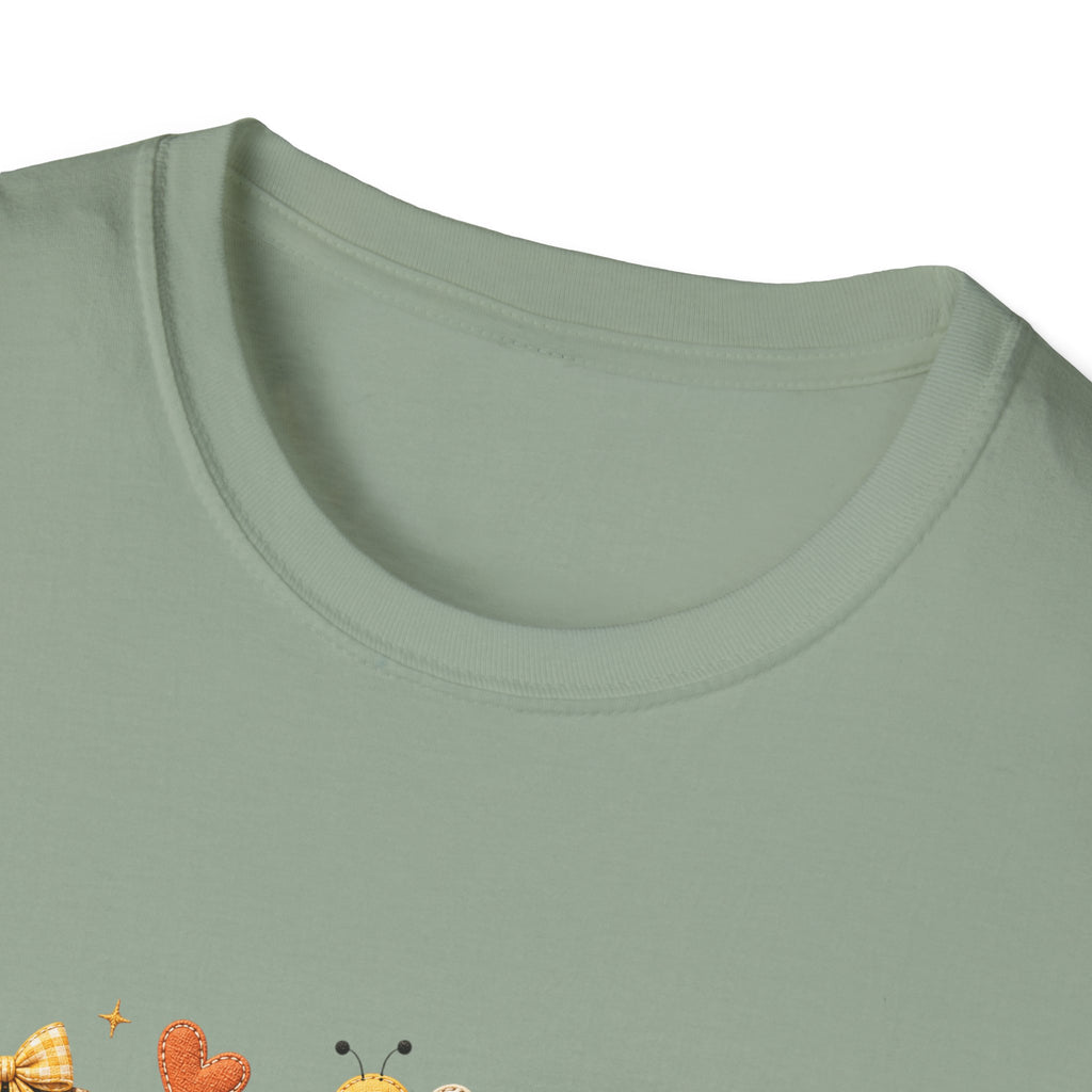 Teacher Floral Bee T-Shirt — Cute Back-to-School Gift for Teachers Graphic Tee