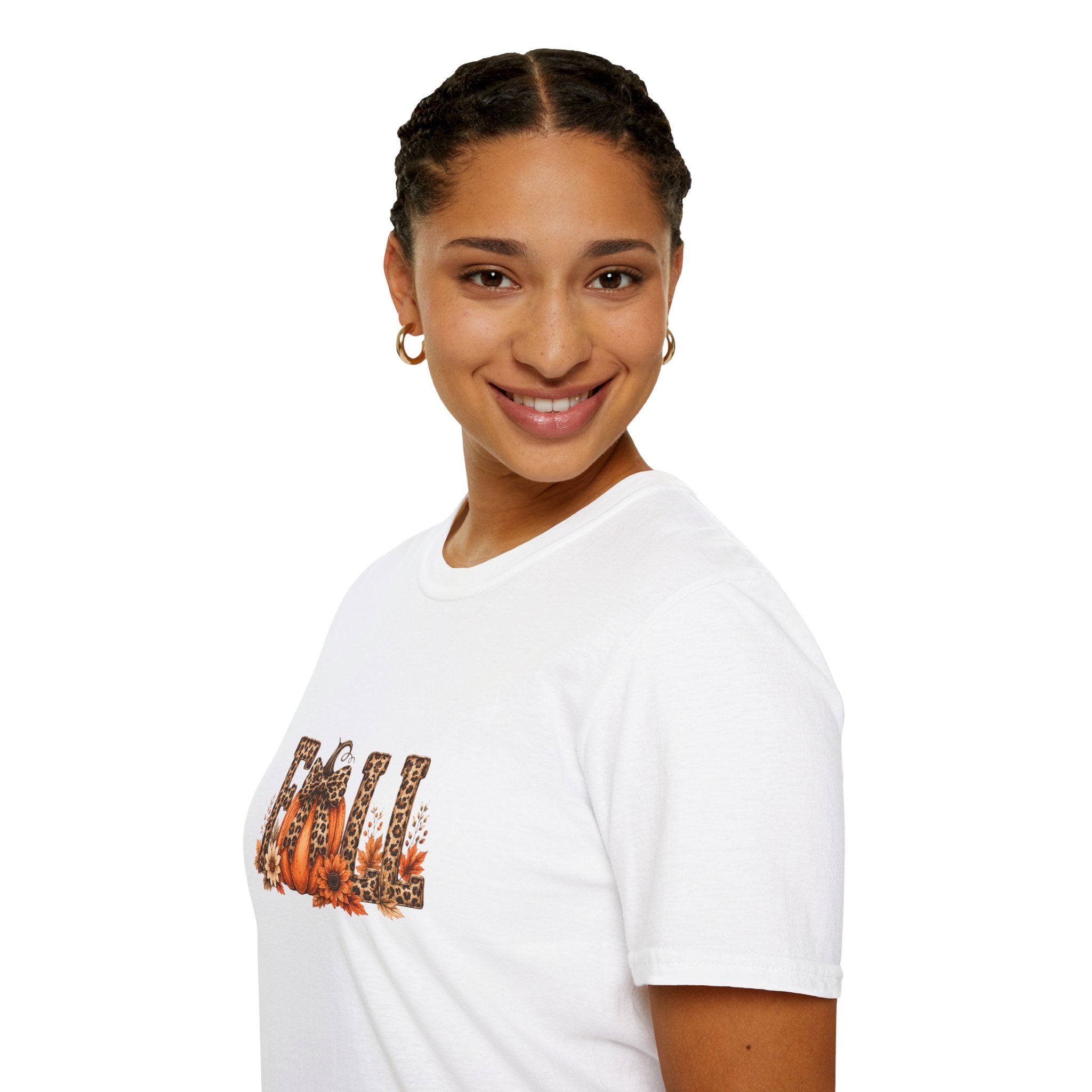 Fall Leopard Pumpkin T-Shirt — Cute Autumn Gift for Women Floral Graphic Tee